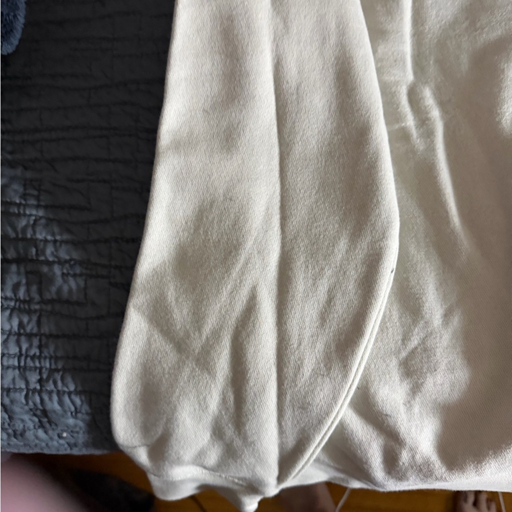 Nike Cream Crewneck Sweatshirt - Picture 7 of 8